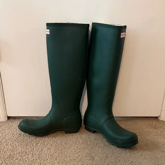 Hunter Forest Green Waterproof Boots - Picture 3 of 6